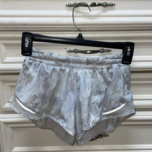 Lulu hotty hot shorts!